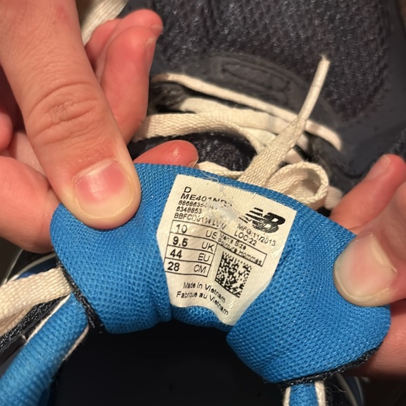 New Balance Blue Sneakers Men’s size 10 - Picture 8 of 8